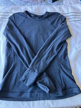 lululemon athletica Long Sleeve Crew Top in Heathered Navy